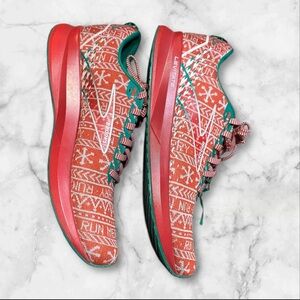 Festive BROOKS holiday shoes used barely